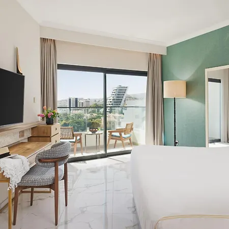 The Grandresort - Leonardo Limited Edition 5* Limassol