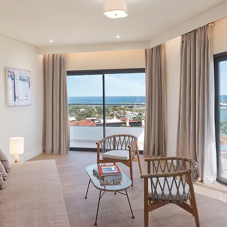 The Grandresort - Limited Edition By Leonardo Resort Limassol