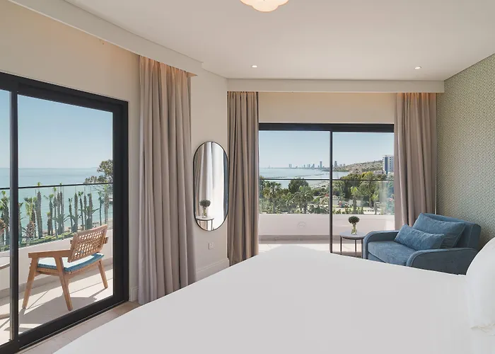 The Grandresort - Leonardo Limited Edition