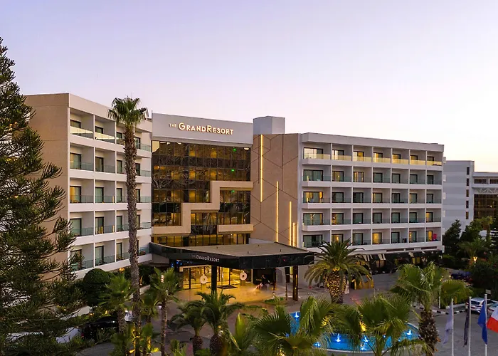 The Grandresort - Leonardo Limited Edition Resort Limasol