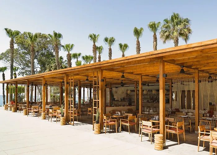 אתר נופש The Grandresort - Leonardo Limited Edition 5*